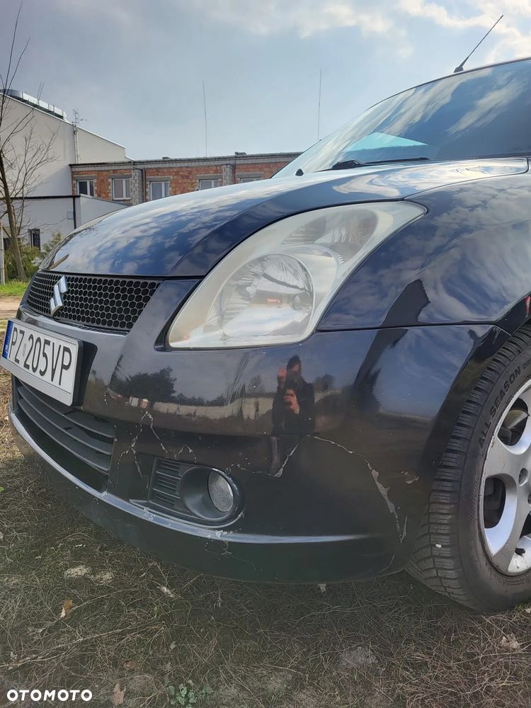 Suzuki Swift 1.3 DDiS 16v GLX - 10