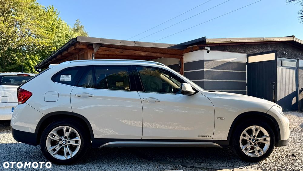 BMW X1 xDrive20d - 9