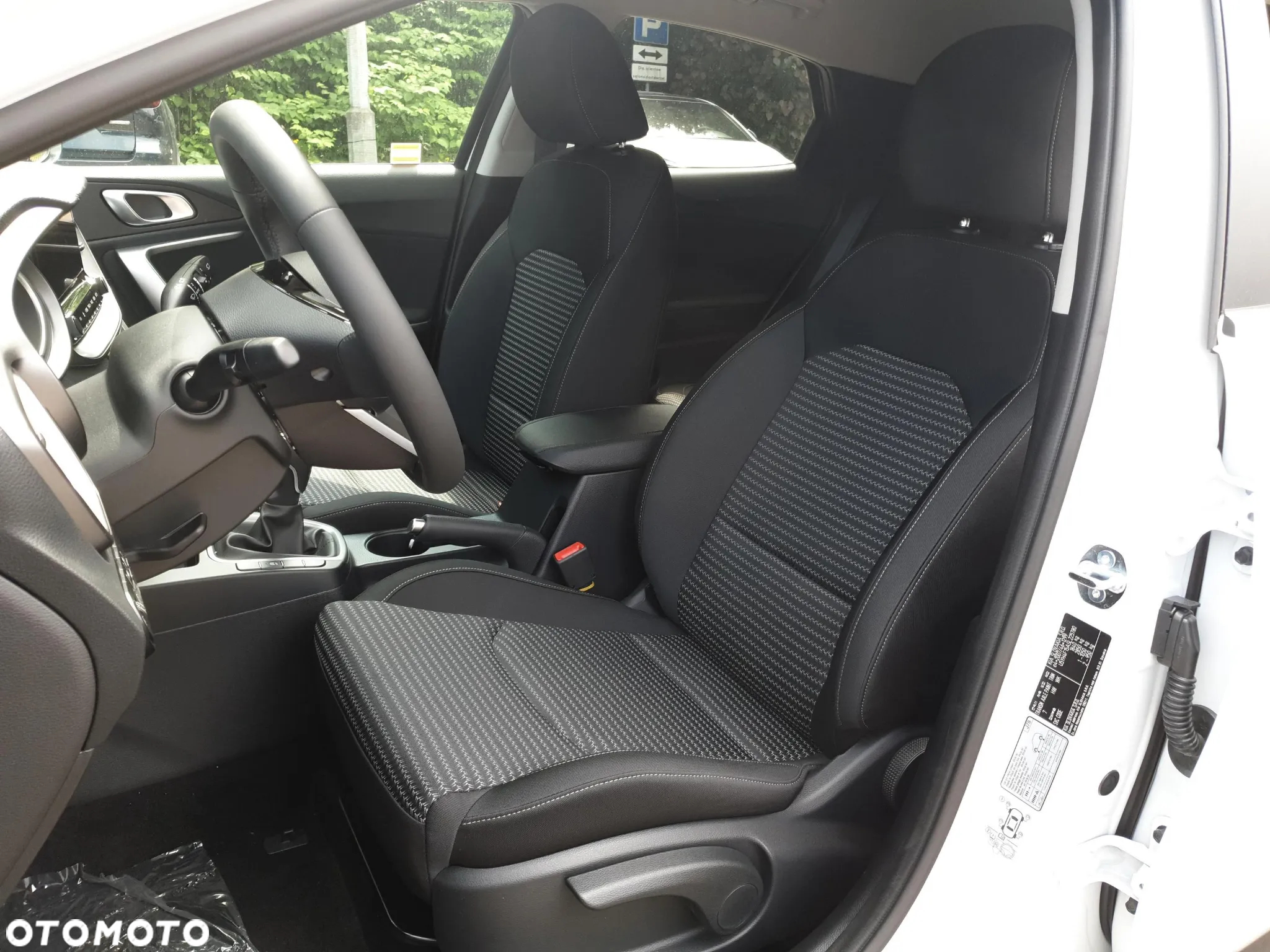 Kia XCeed 1.5 T-GDI M - 10