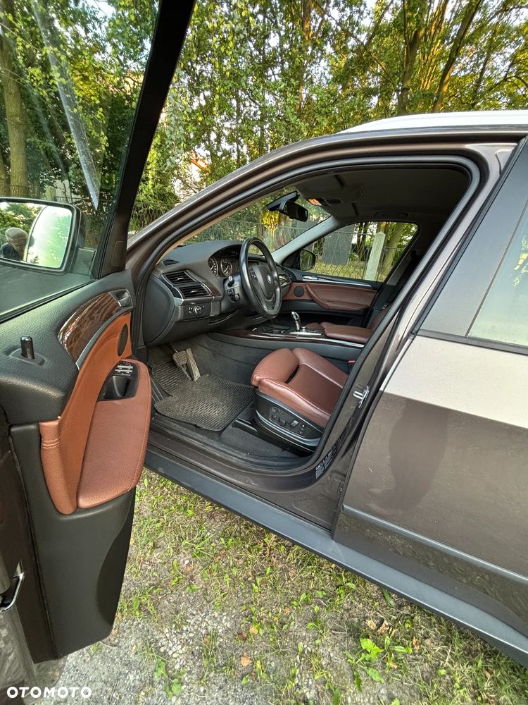 BMW X5 - 6
