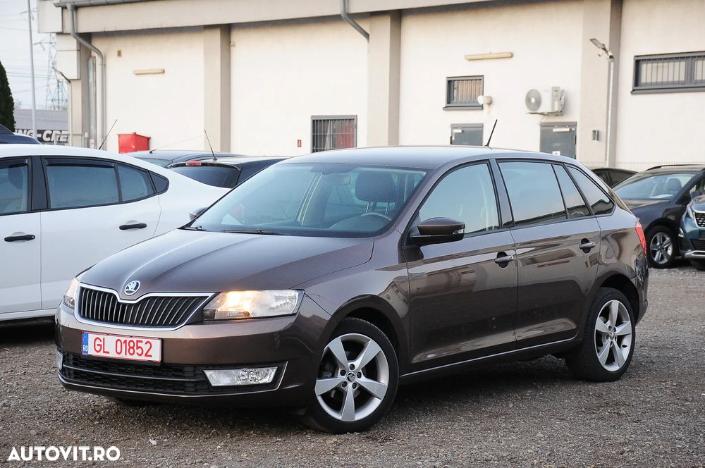 Skoda RAPID 1.4 TDI Style DSG - 2