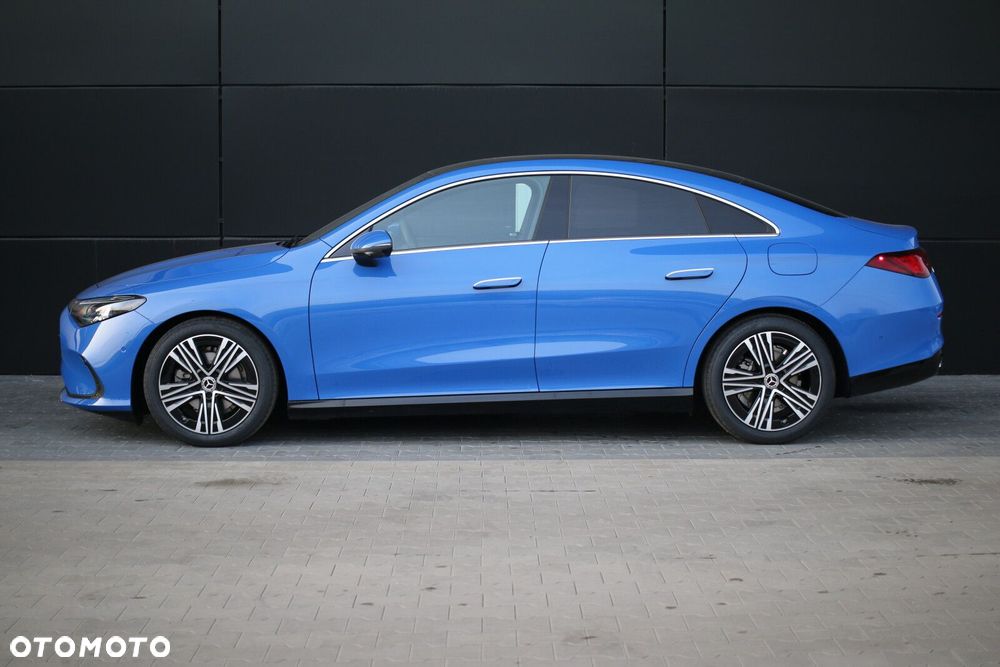 Mercedes-Benz CLA - 9