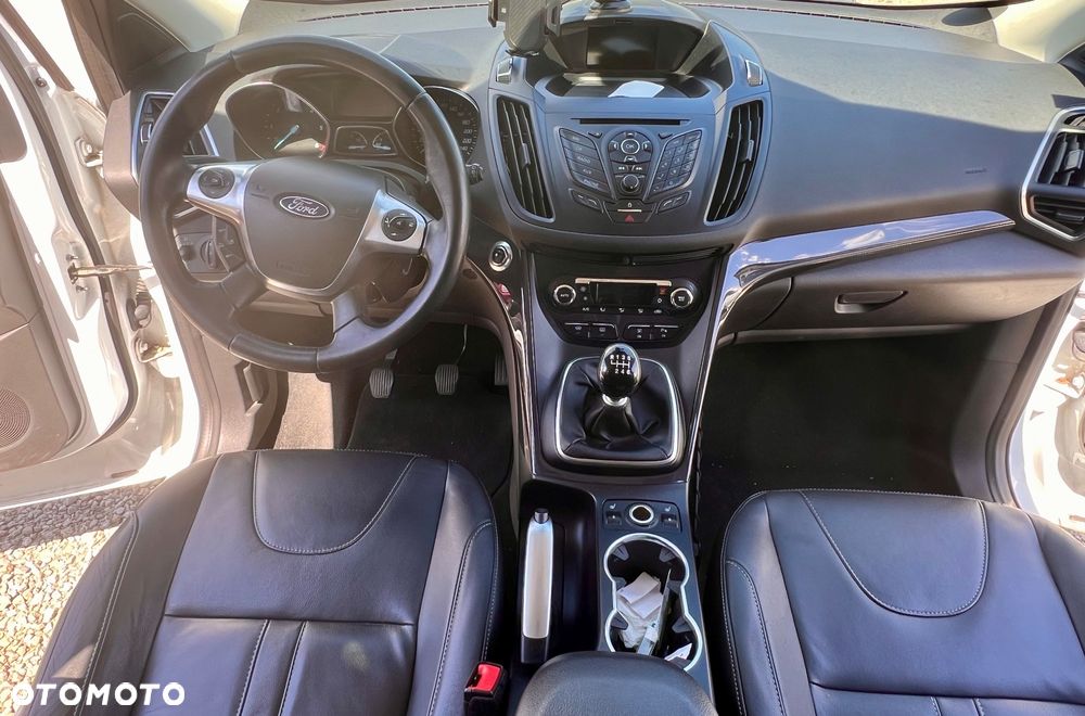 Ford Kuga 2.0 TDCi Titanium - 9