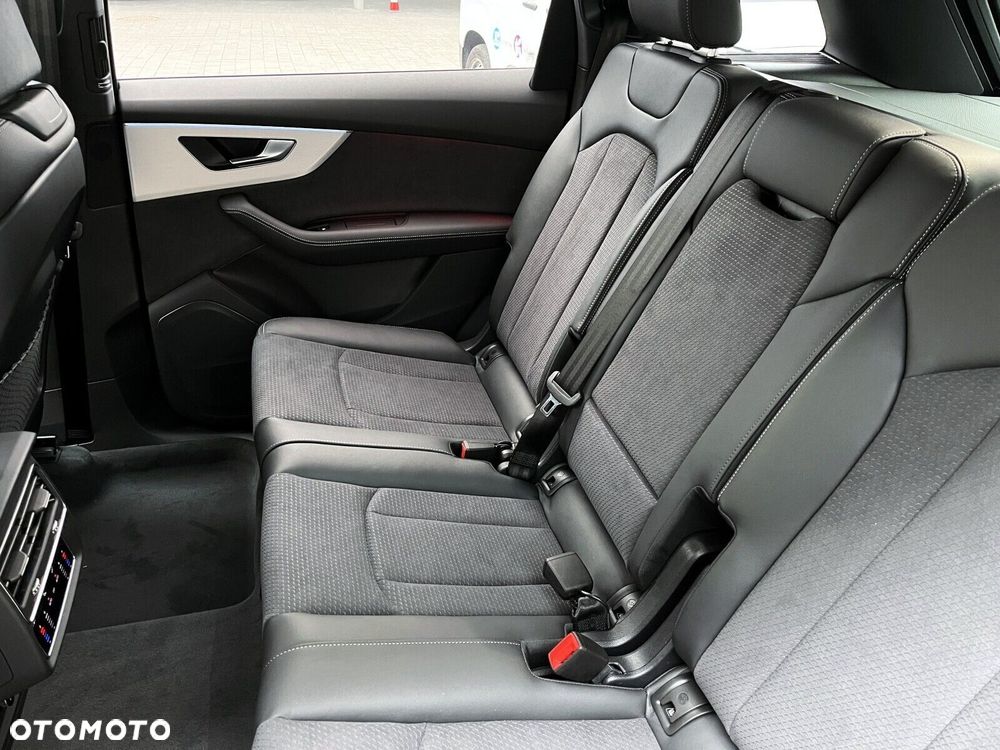 Audi Q7 - 22