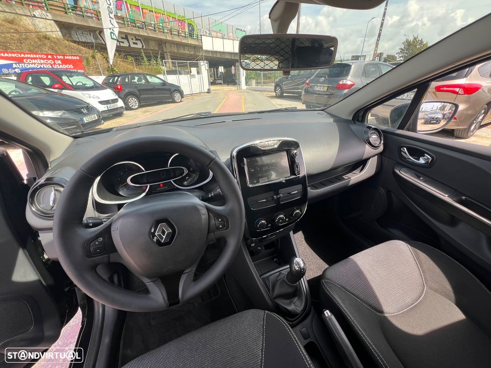 Renault Clio - 13