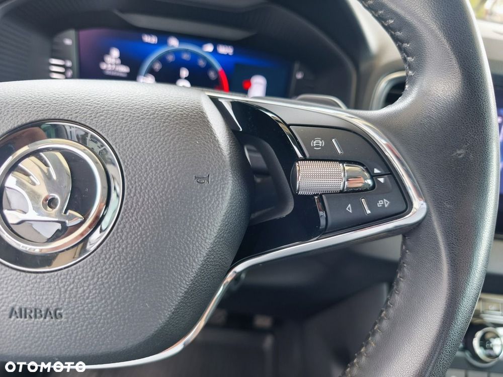 Skoda Karoq 1.5 TSI ACT Style DSG - 30