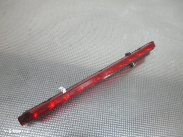 Terceiro Stop Audi A3 (8L1) - 2