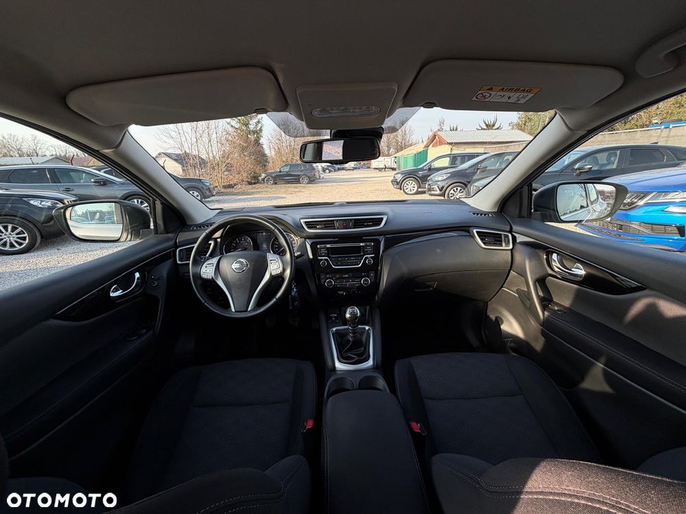 Nissan Qashqai 1.6 DIG-T N-Connecta - 25
