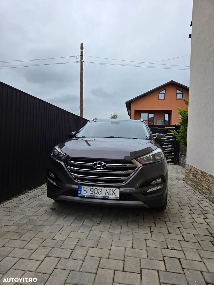 Hyundai Tucson 2.0 CRDI 4WD 6AT Premium+ - 10