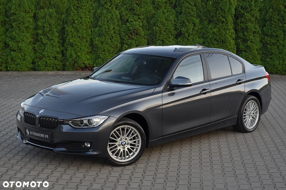 BMW Seria 3 316i - 6