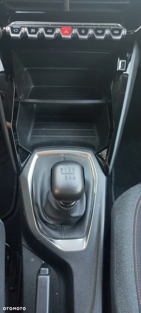 Peugeot 208 1.2 PureTech Active S&S - 19
