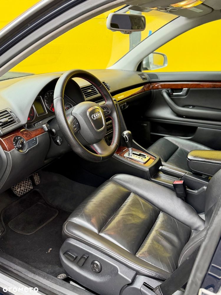 Audi A4 Limousine 2.0 T FSI quattro tiptronic - 7