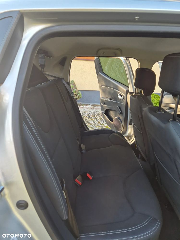 Renault Clio - 14