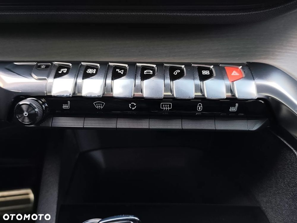 Peugeot 3008 BlueHDi 180 Stop & Start EAT6 GT - 34