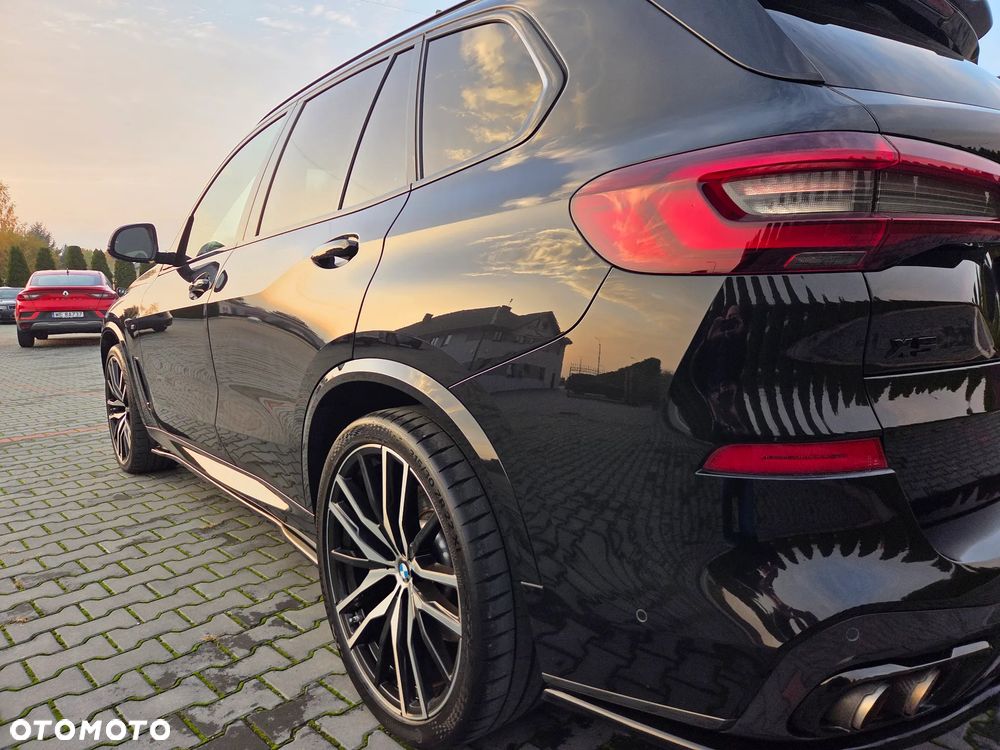 BMW X5 M50i - 7
