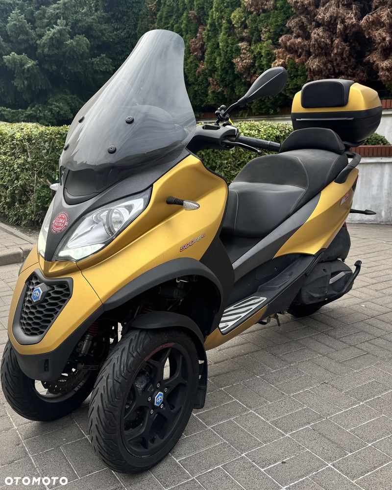 Piaggio MP-3 - 1