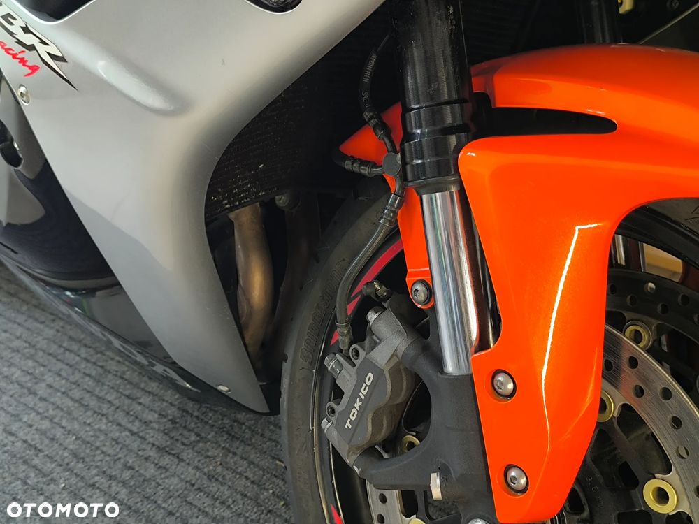 Honda CBR - 16