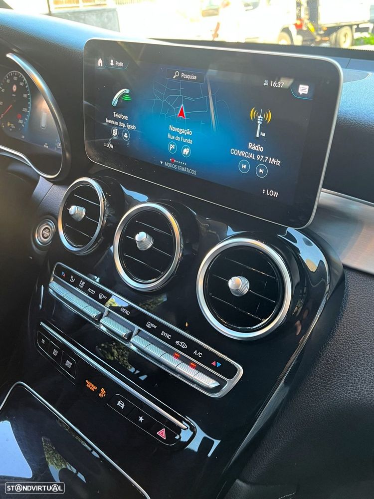 Mercedes-Benz GLC 300 - 11