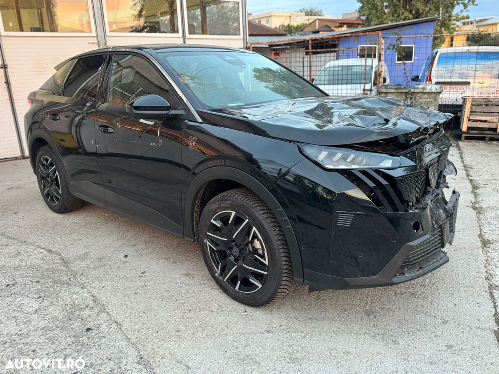 Peugeot 3008 1.2 MHEV 136 e-DCS6 GT - 1