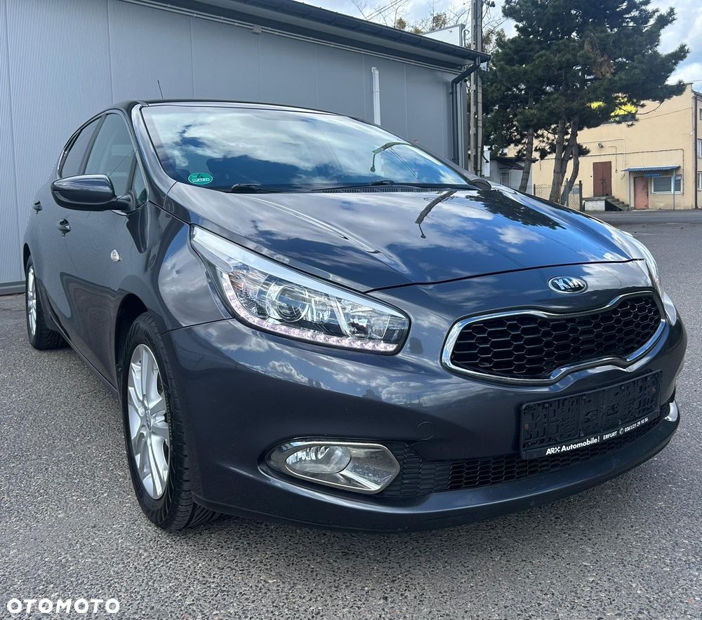 Kia Ceed 1.4 CVVT Vision - 13