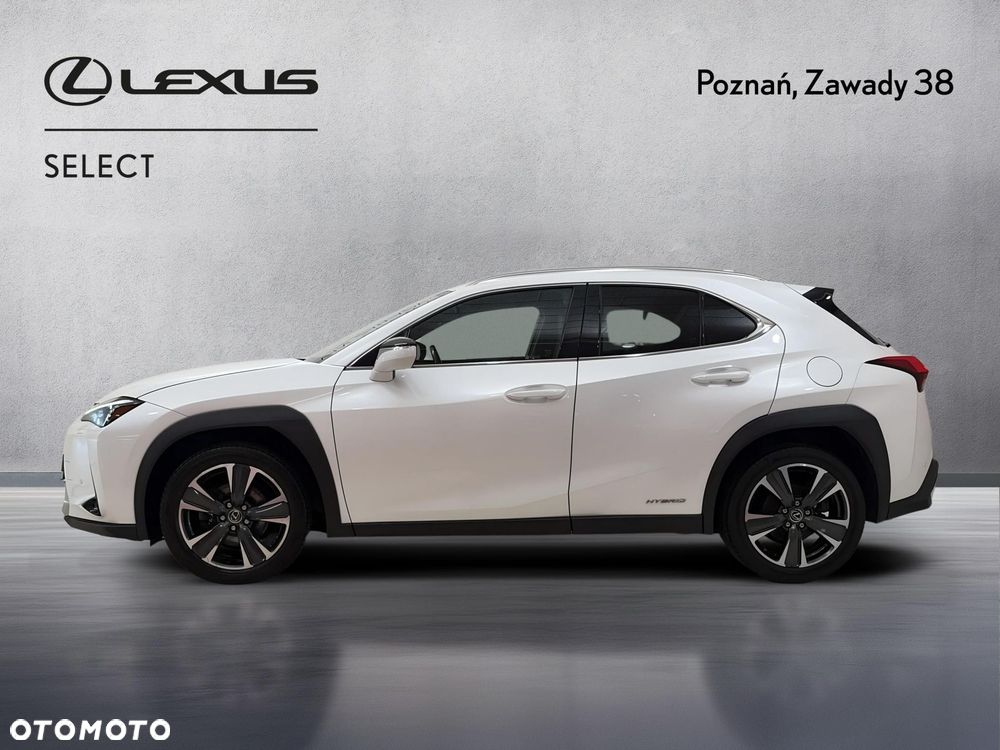 Lexus UX - 5
