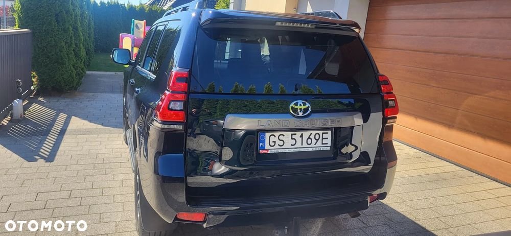 Toyota Land Cruiser LC 2.8 D-4D Prado - 6