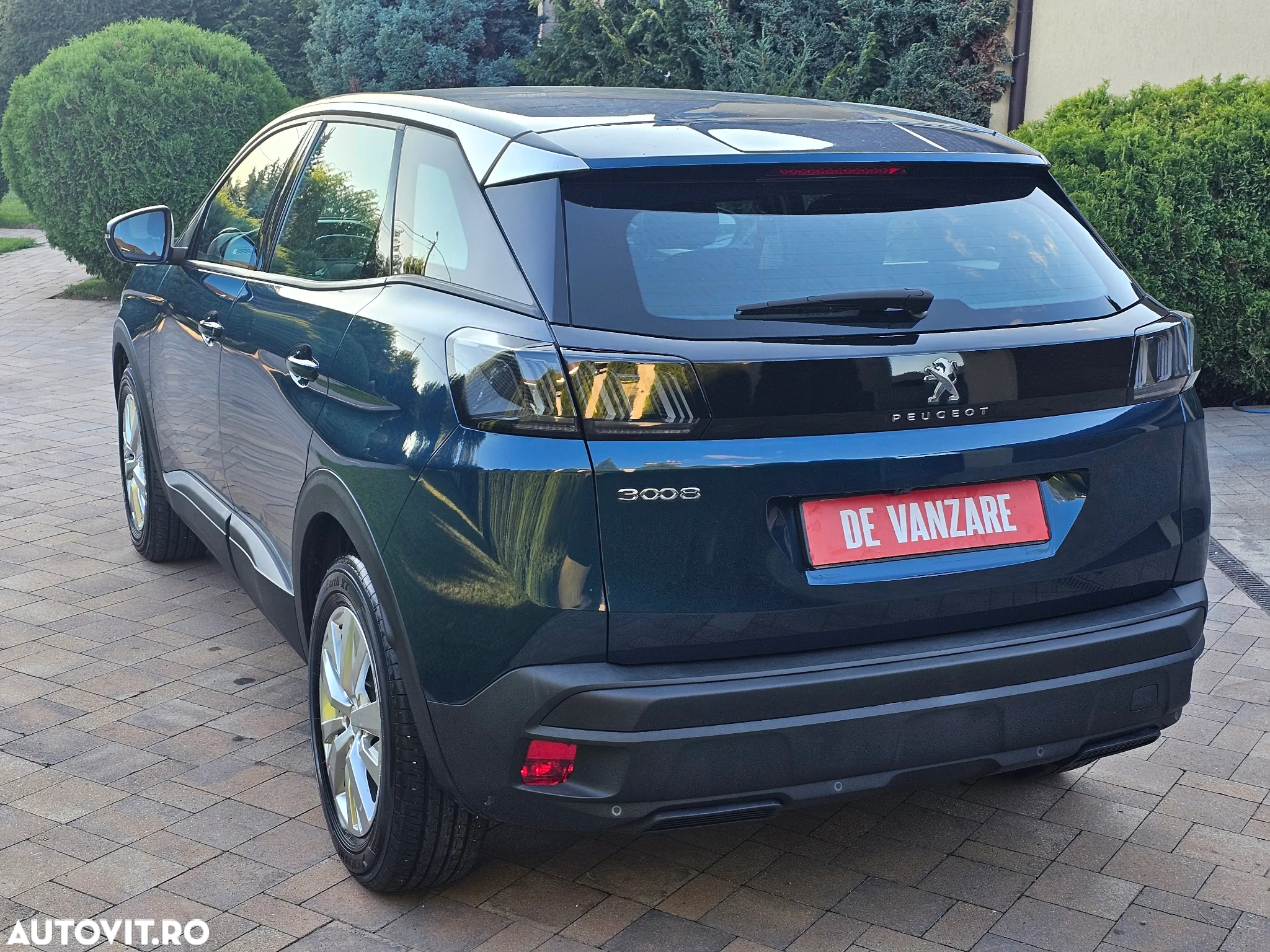 Peugeot 3008 1.2 PureTech 130 EAT8 Active Pack - 10