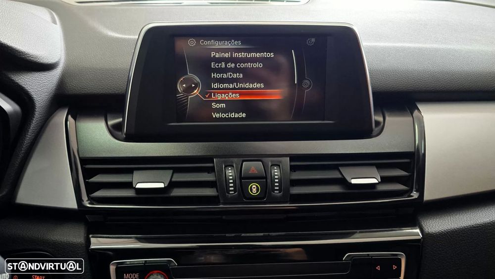 BMW 216 Active Tourer d Line Sport Auto - 45