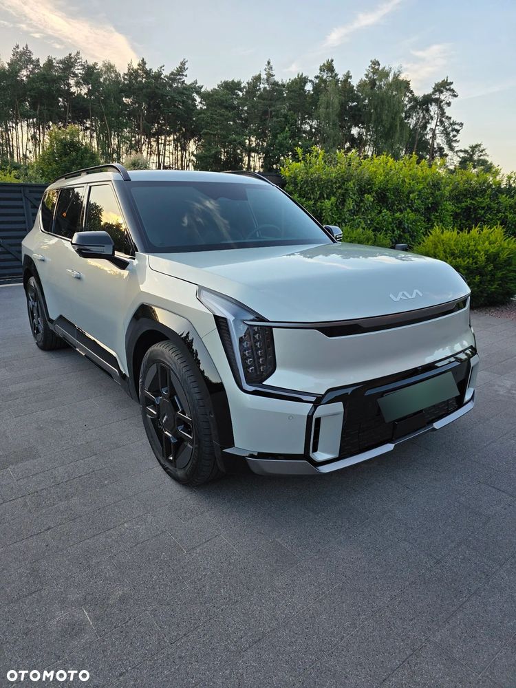 Kia EV9 99.8kWh GT-Line AWD - 1
