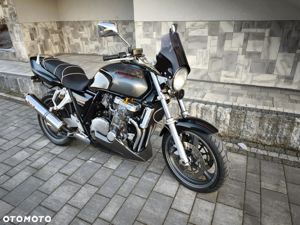 Honda CB - 3