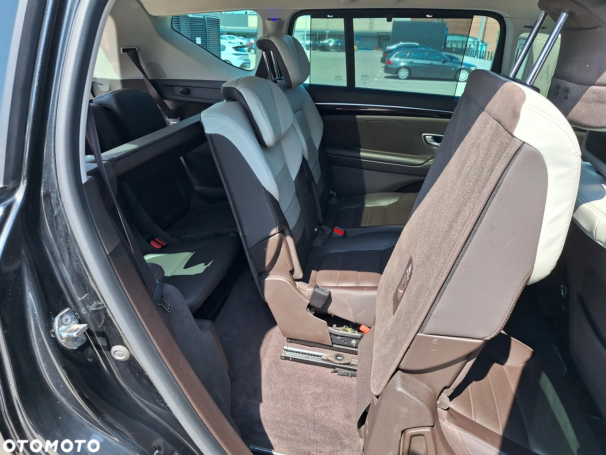 Renault Espace 2.0 Blue dCi Initiale Paris EDC - 25