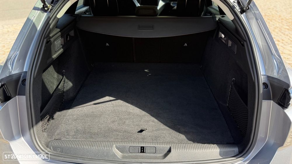 Peugeot 308 SW 1.6 Hybrid Allure e-EAT8 - 49