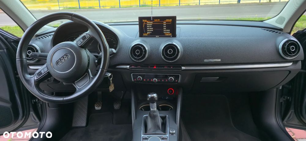 Audi A3 Sportback 2.0 TDI - 21