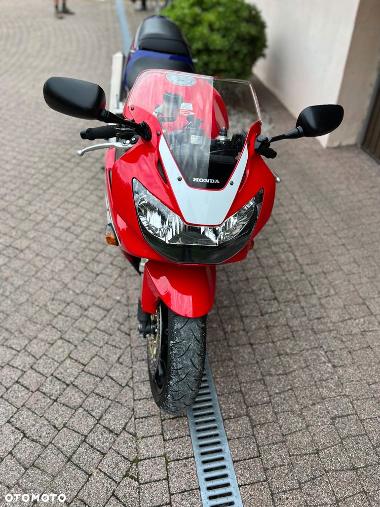 Honda CBR - 17