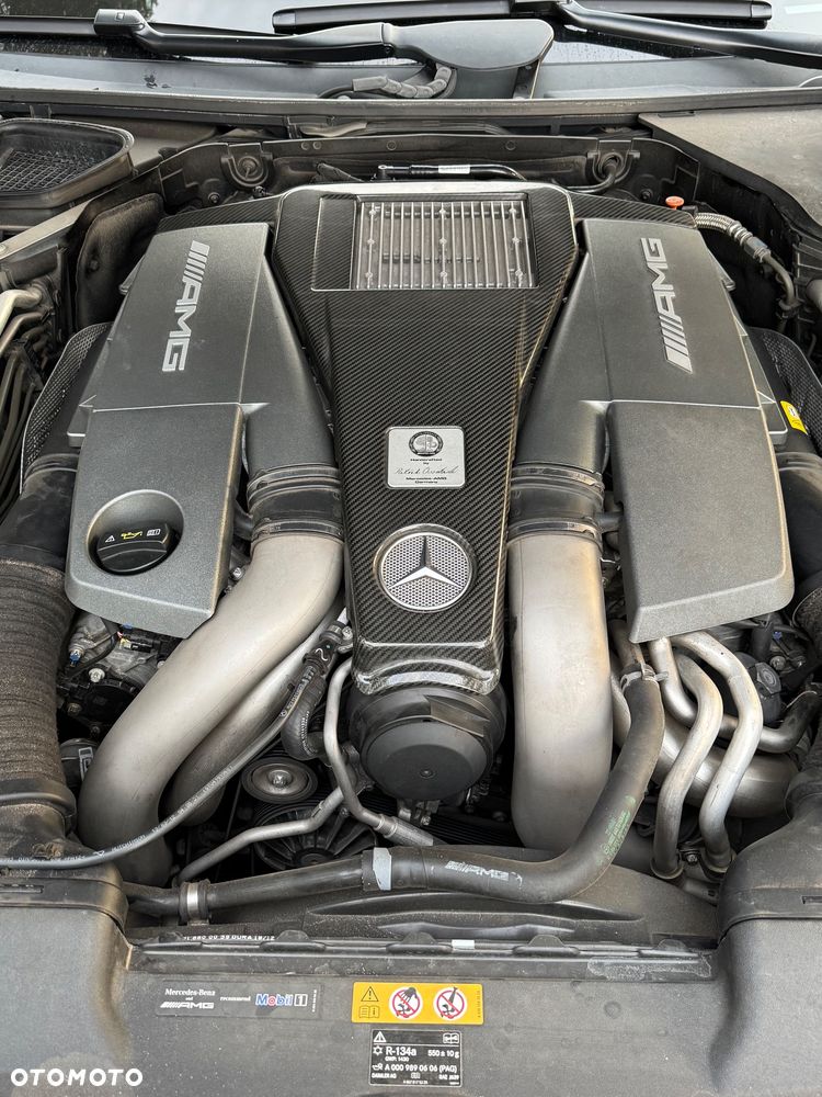 Mercedes-Benz SL 63 AMG AMG Speedshift MCT 7-Gang Sportgetriebe AMG Performance Package - 7