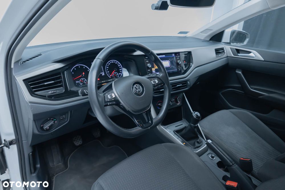 Volkswagen Polo 1.0 TSI Comfortline - 20