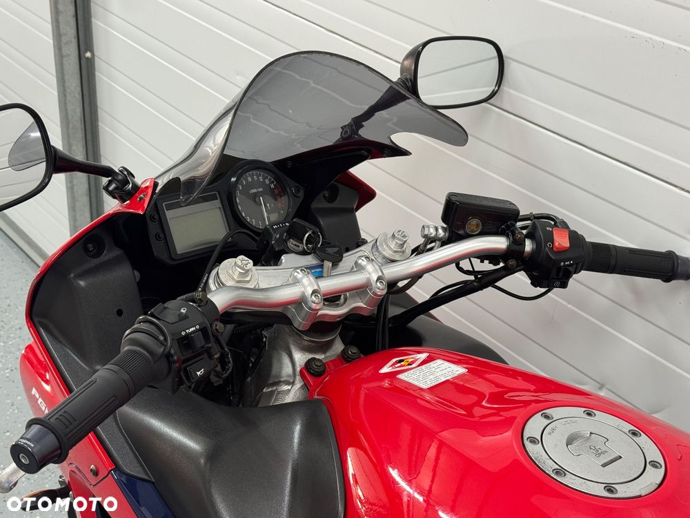 Honda CBR - 21