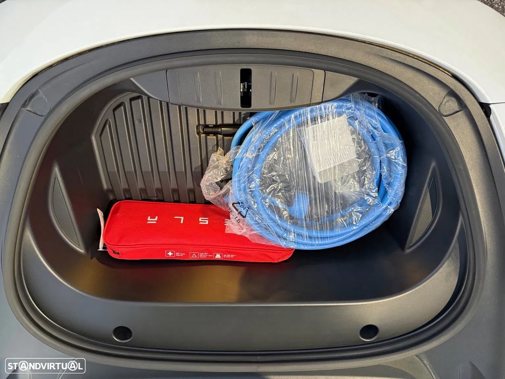 Tesla Model 3 Standard Range Plus RWD - 13