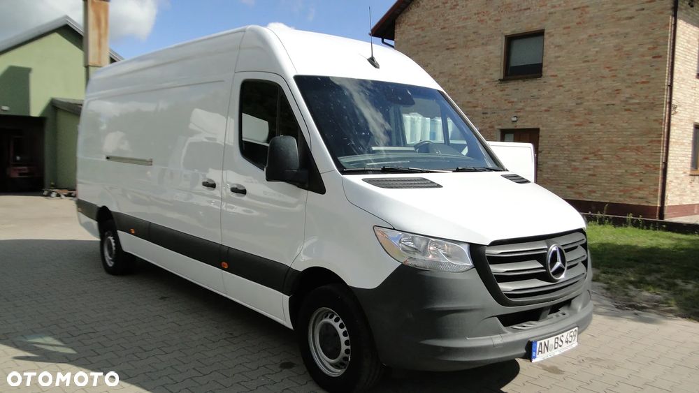 Mercedes-Benz SPRINTER - 3