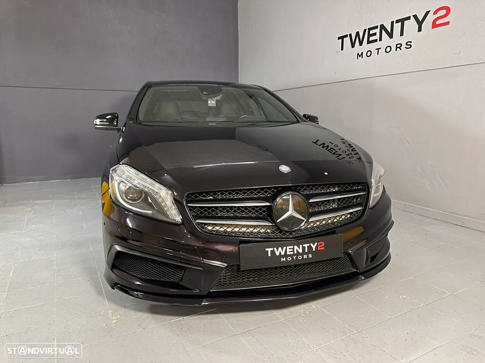 Mercedes-Benz A 220 d 7G-DCT AMG Line - 2