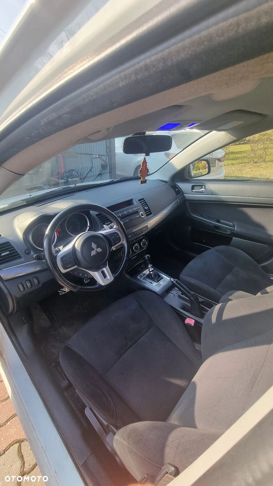 Mitsubishi Lancer 2.0 Ralliart MR - 18