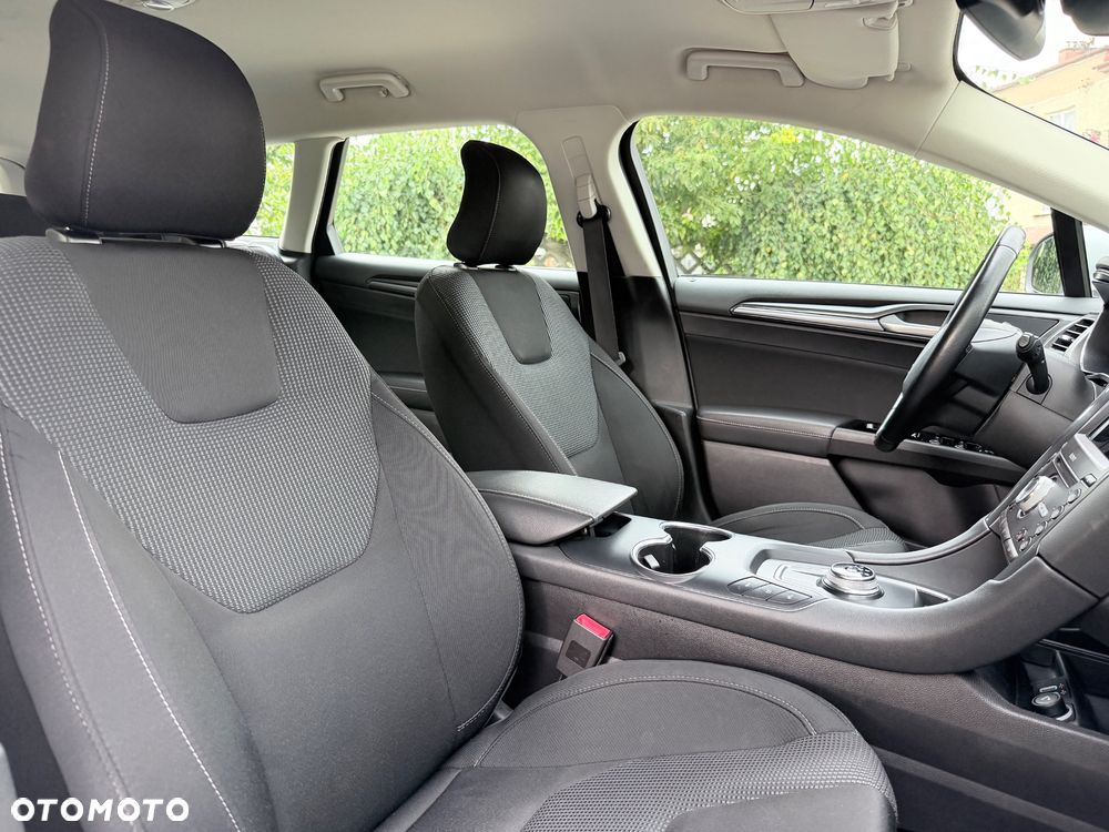 Ford Mondeo 2.0 EcoBlue Titanium - 16