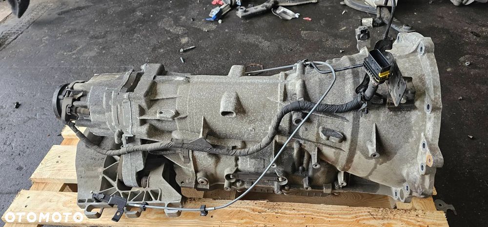 Kompletna skrzynia biegów reduktor H7A3-7000-AB 4x4 Jaguar XF X260 2017 Sedan Diesel 132kW 1999cm³ - 7