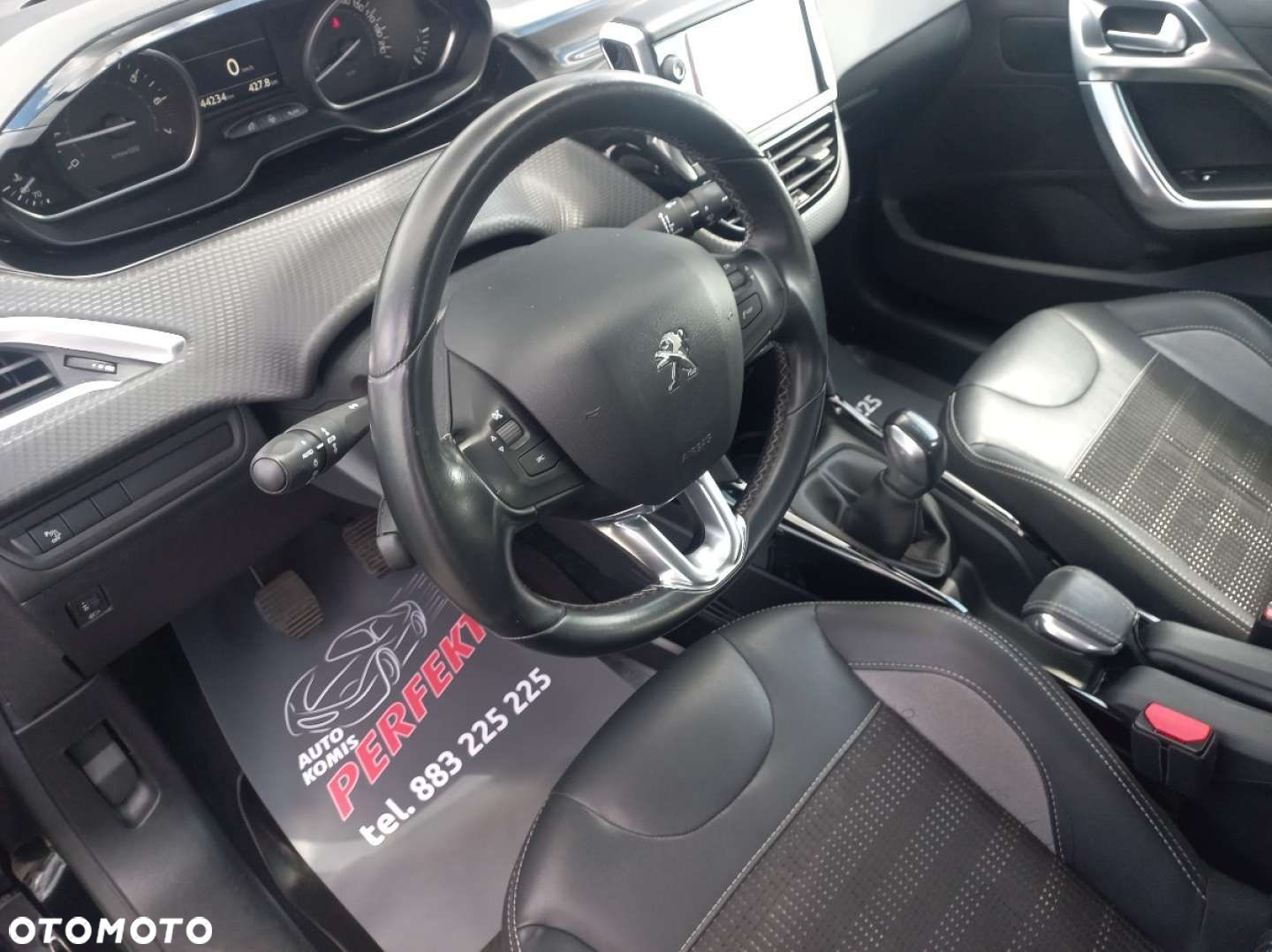 Peugeot 2008 - 11