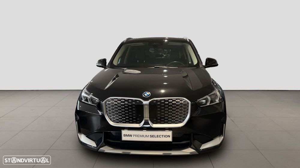 BMW Ix 2025 photo 2