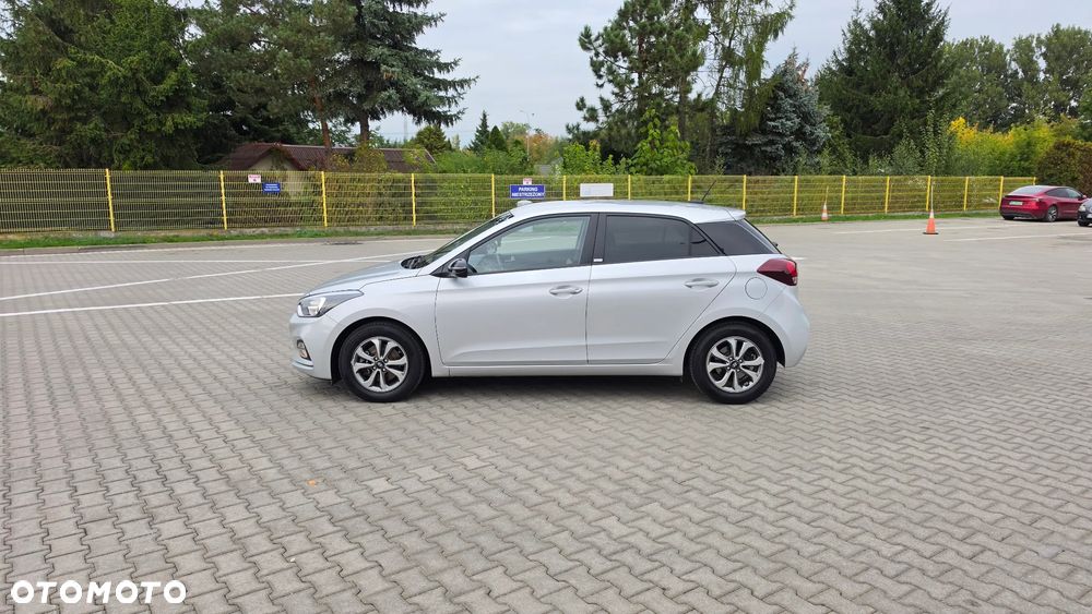 Hyundai i20 - 10