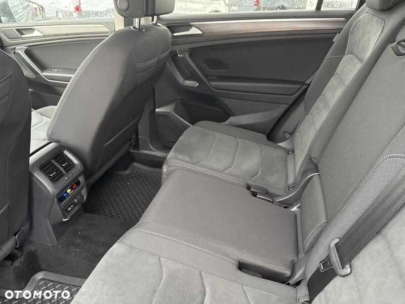 Volkswagen Tiguan Allspace - 21