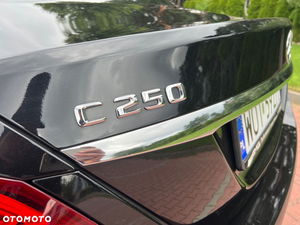 Mercedes-Benz Klasa C 250 7G-TRONIC - 15
