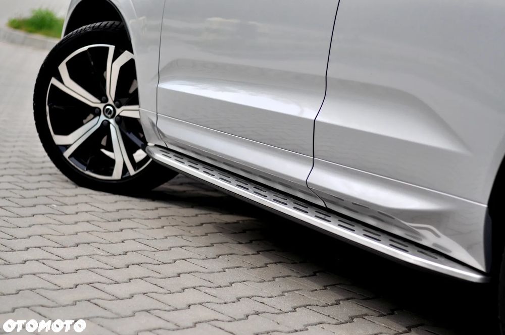 Volvo XC 60 T6 AWD Recharge Geartronic RDesign - 15