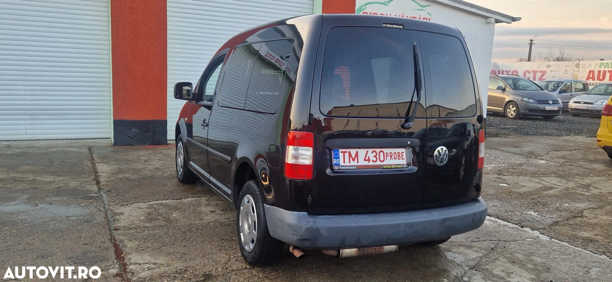 Volkswagen Caddy - 19